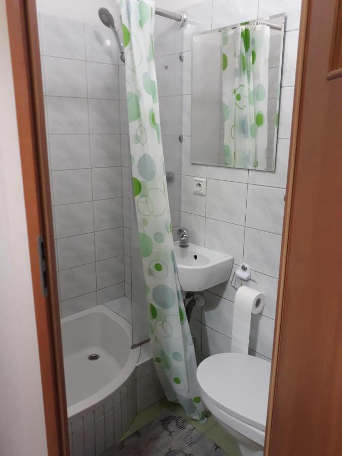 Noclegi Pod Kasztanami Marki  Dış mekan fotoğraf